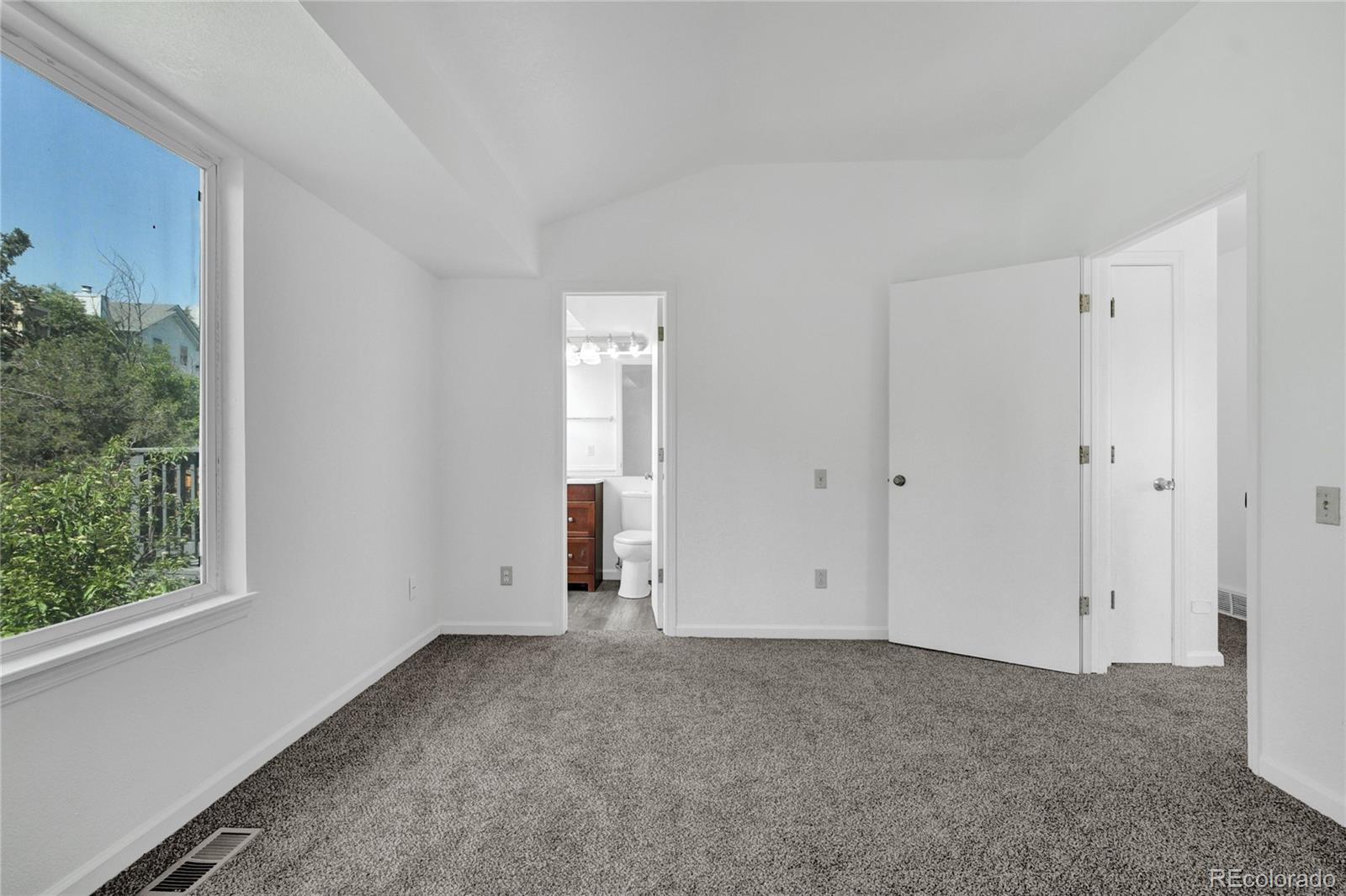 MLS Image #13 for 3290  bunker hill drive,colorado springs, Colorado