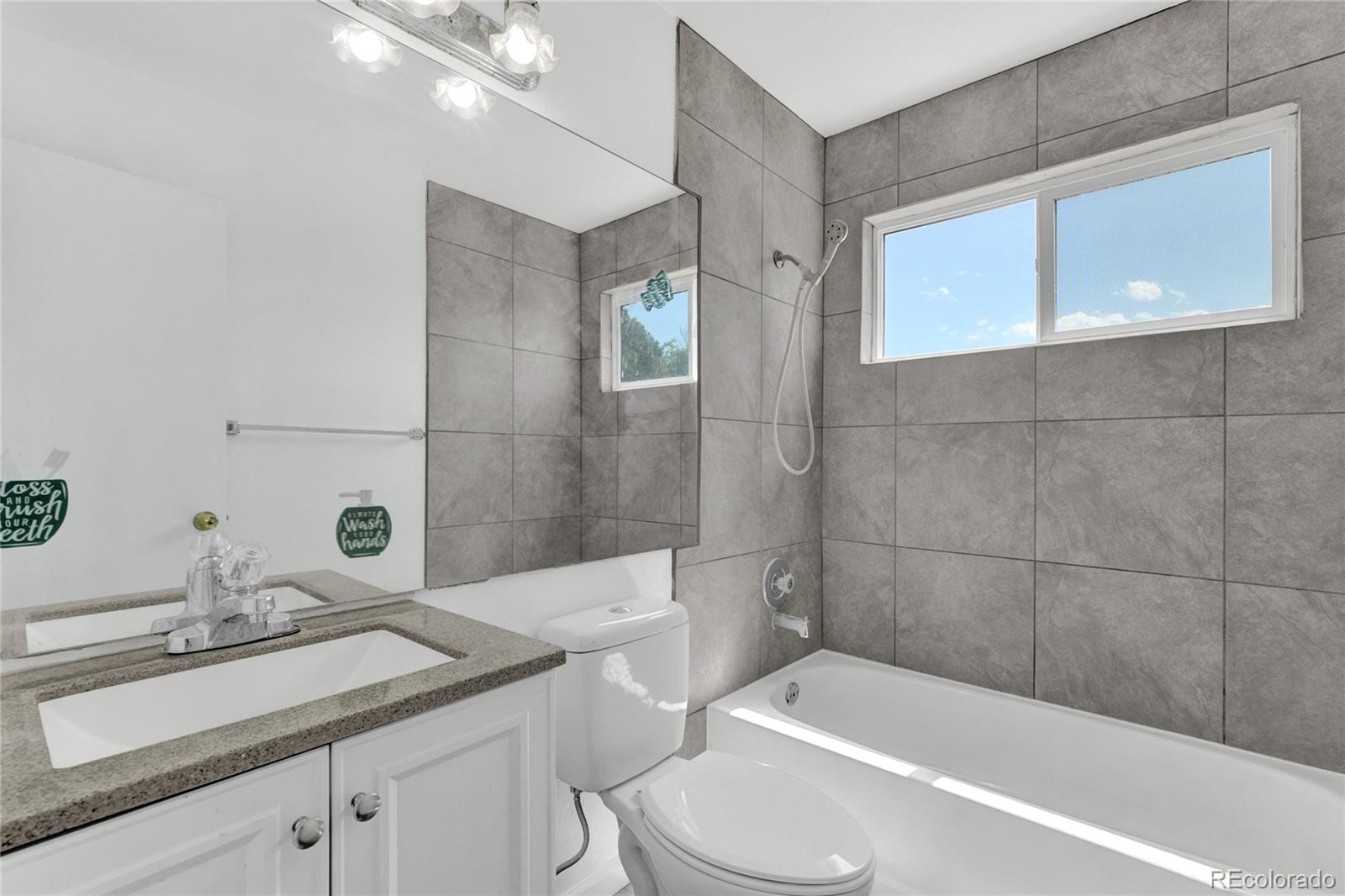 MLS Image #18 for 3290  bunker hill drive,colorado springs, Colorado