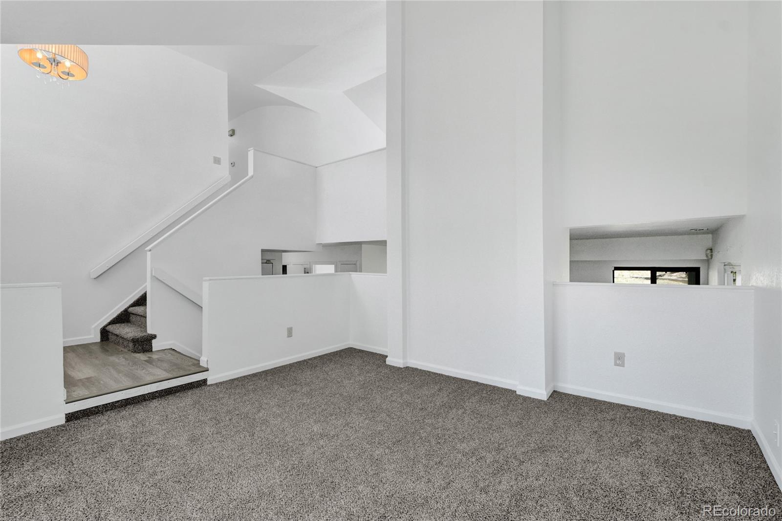 MLS Image #6 for 3290  bunker hill drive,colorado springs, Colorado