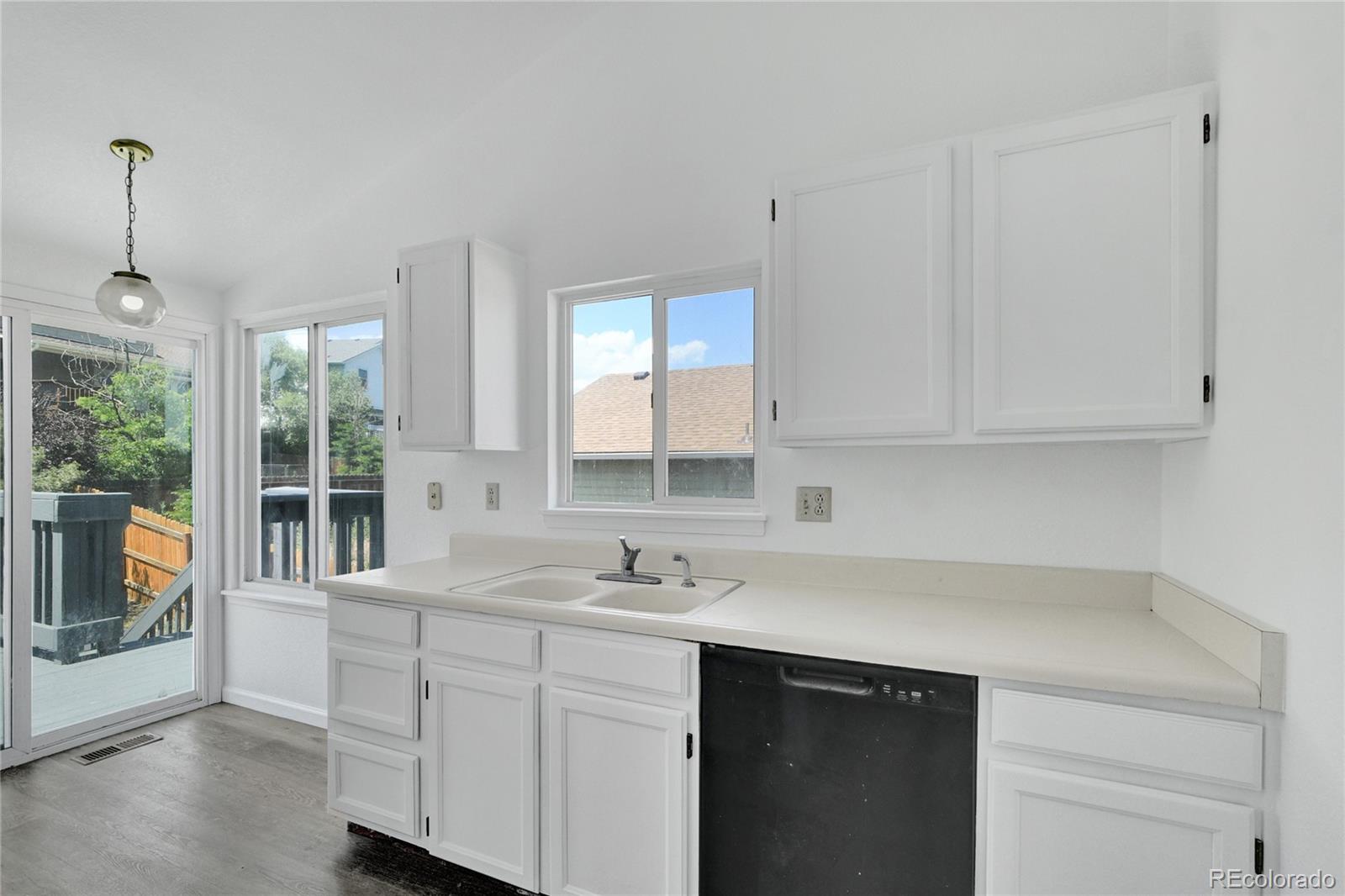 MLS Image #9 for 3290  bunker hill drive,colorado springs, Colorado