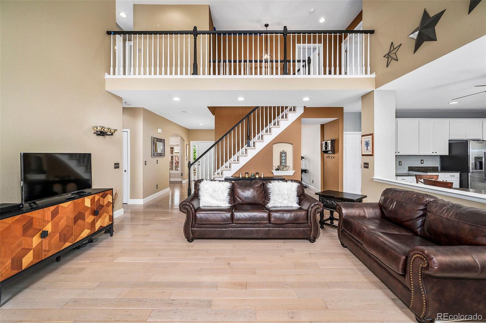 MLS Image #4 for 5774 s genoa court,aurora, Colorado