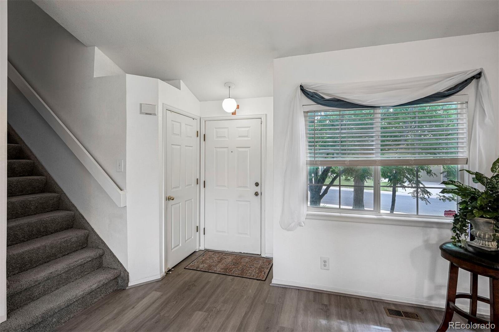 MLS Image #2 for 611  branding iron lane,castle rock, Colorado