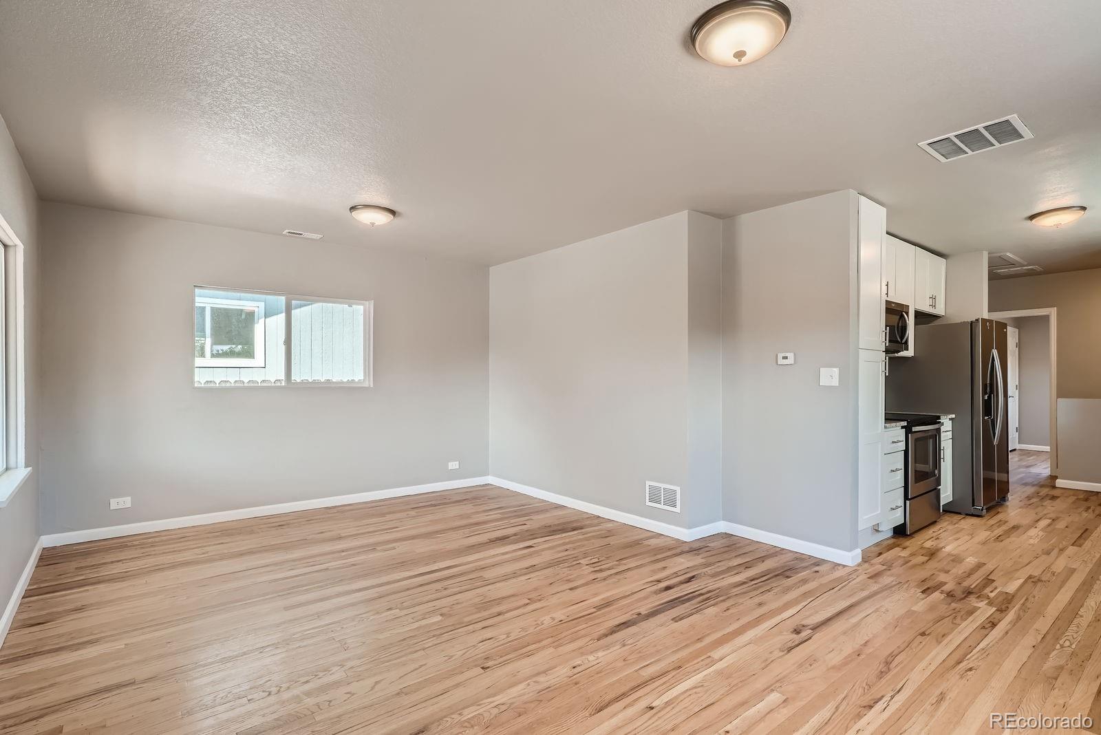 MLS Image #4 for 4804 n raleigh street,denver, Colorado