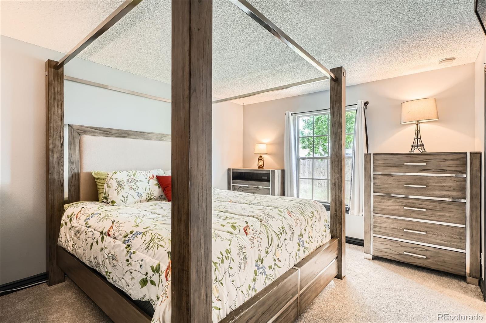 MLS Image #11 for 3358 s iris court,lakewood, Colorado