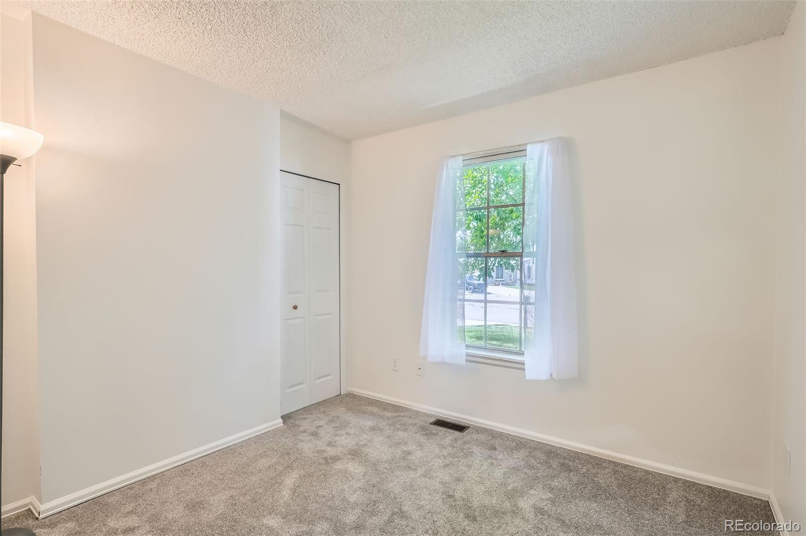 MLS Image #19 for 3358 s iris court,lakewood, Colorado