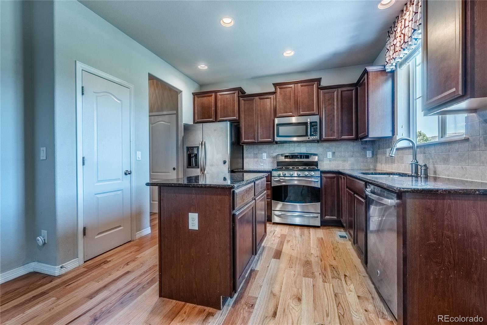 MLS Image #15 for 1873  trevor circle,longmont, Colorado