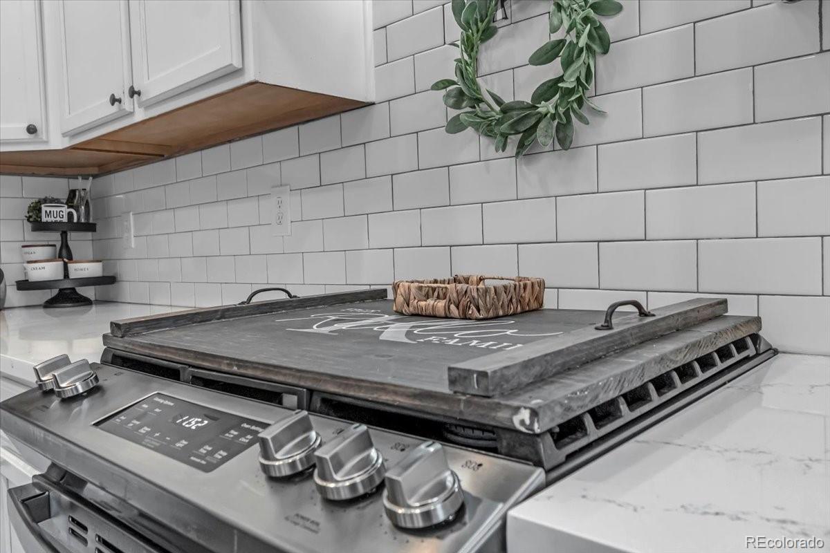 MLS Image #12 for 18647 e berry drive,aurora, Colorado