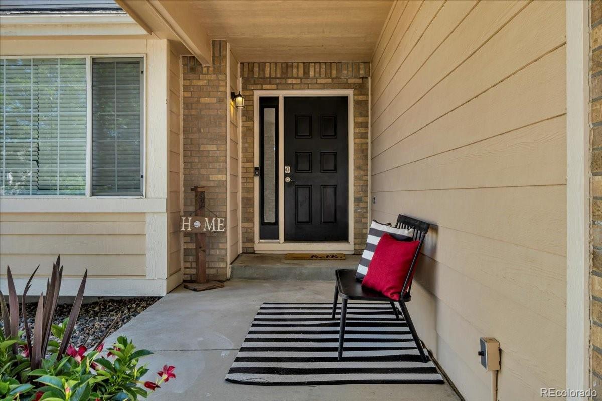 MLS Image #2 for 18647 e berry drive,aurora, Colorado