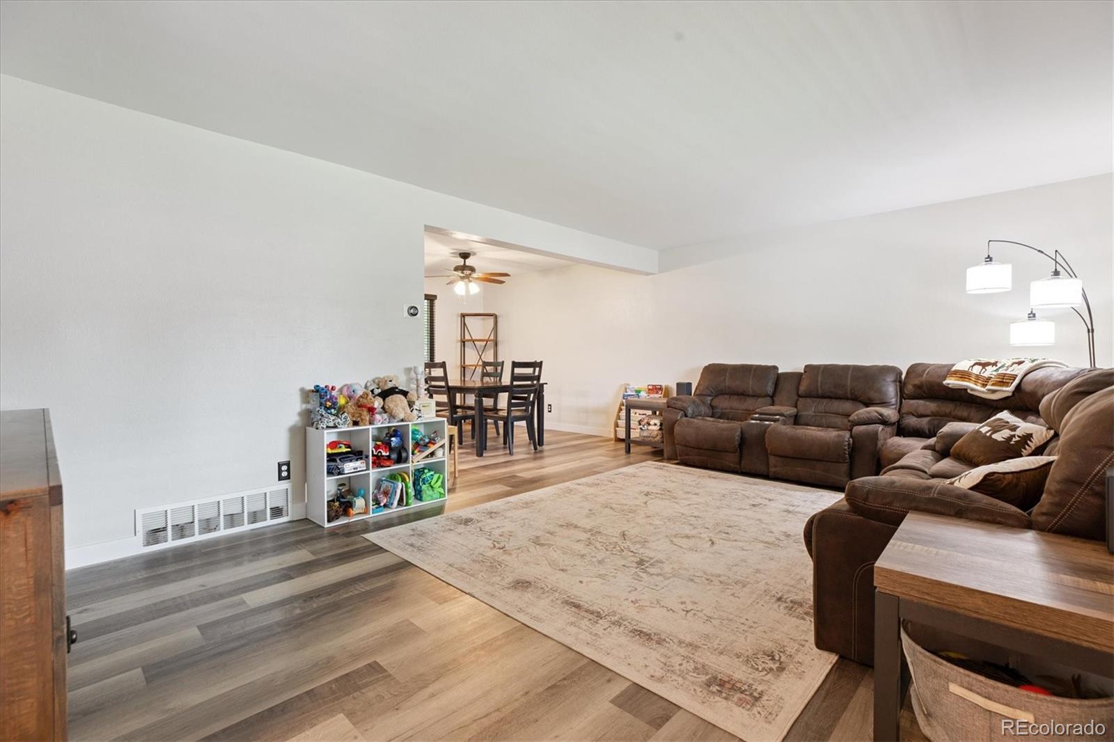 MLS Image #4 for 13225  peacock drive,lone tree, Colorado
