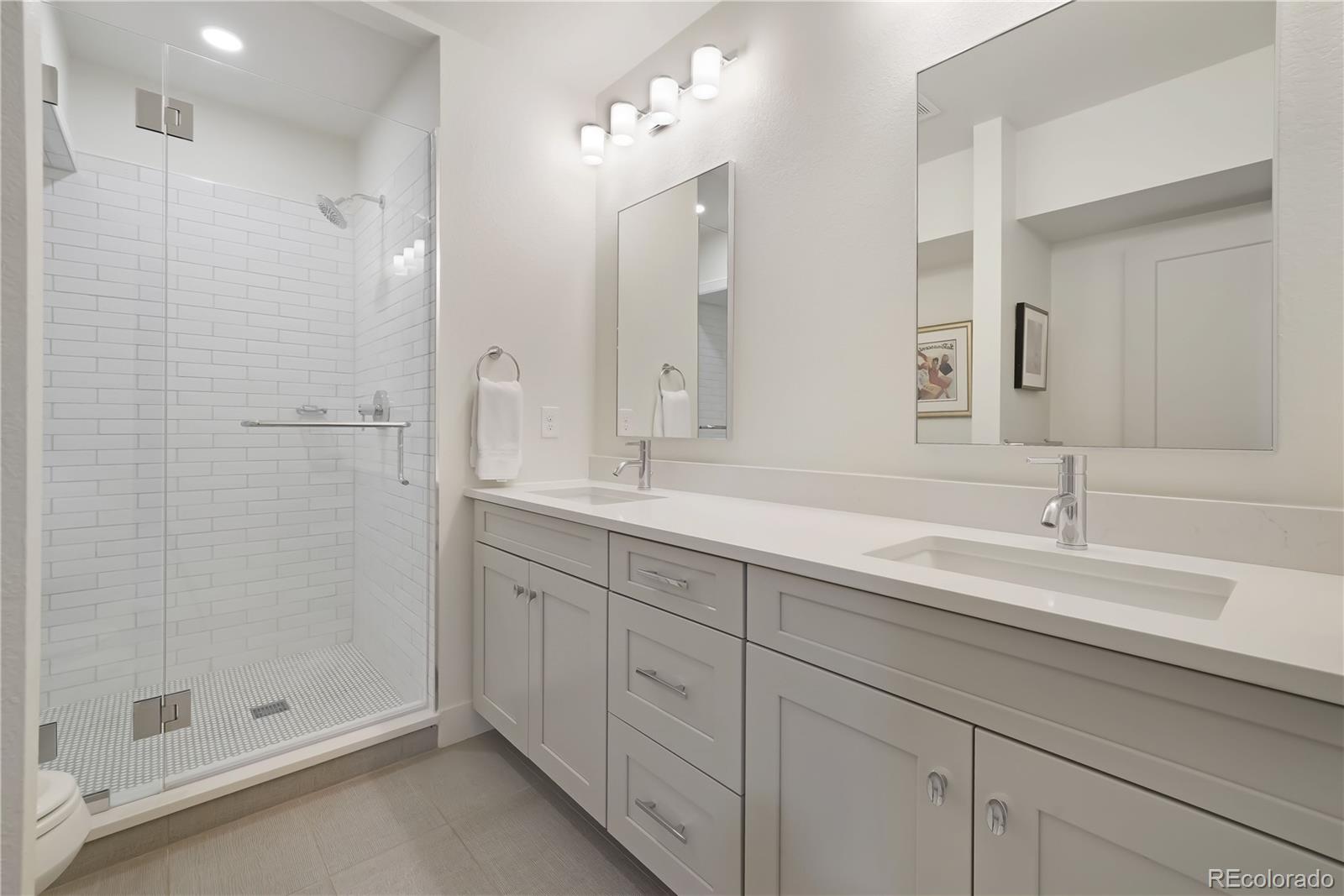 MLS Image #39 for 3450 s cherry street,denver, Colorado