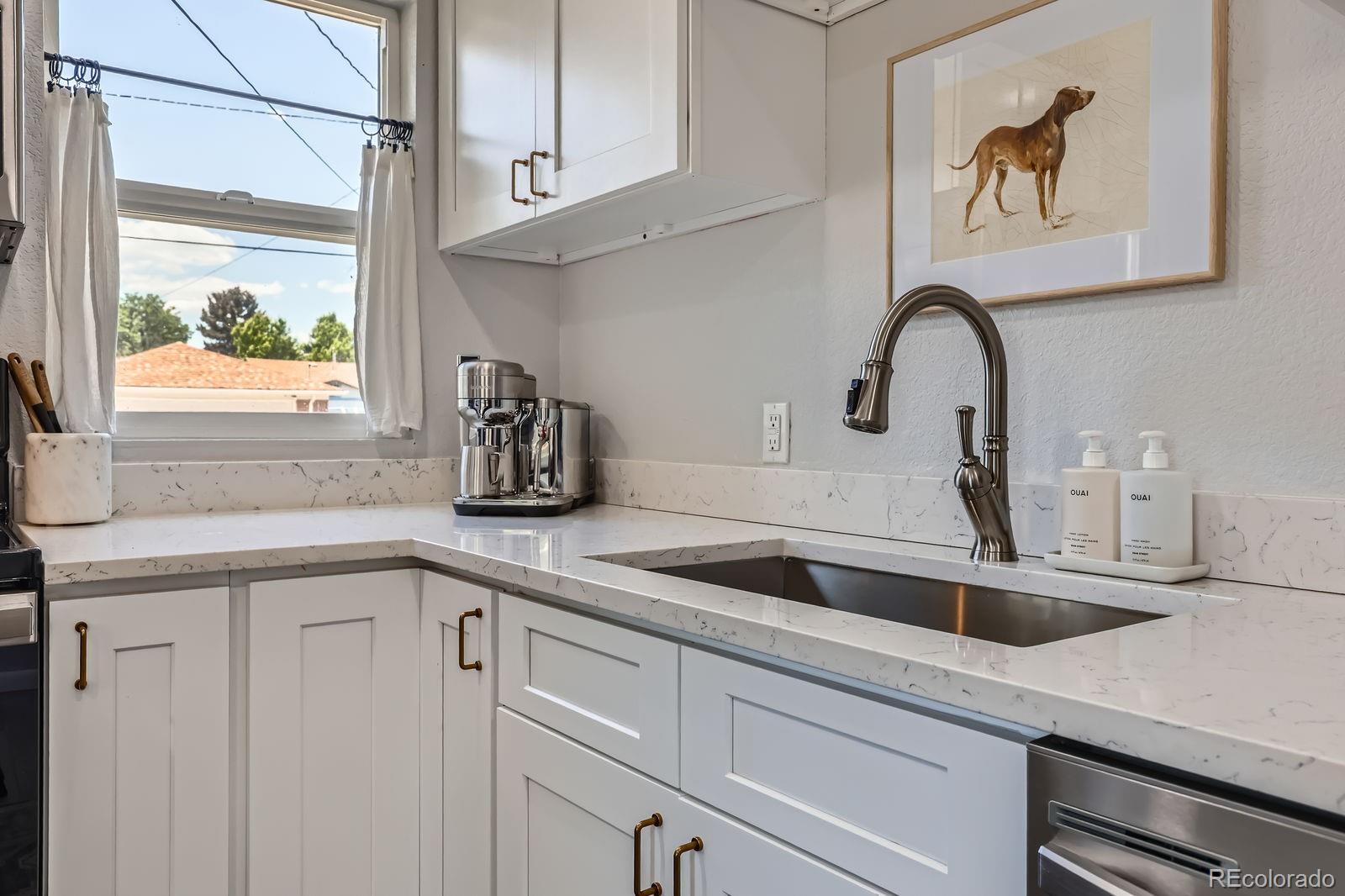MLS Image #11 for 2625 s linley court,denver, Colorado