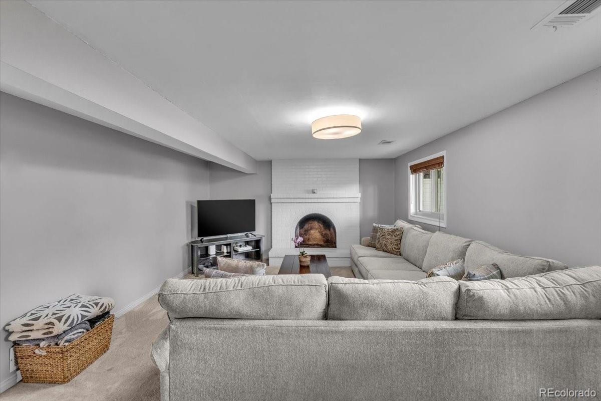 MLS Image #11 for 10869 w 65th way,arvada, Colorado