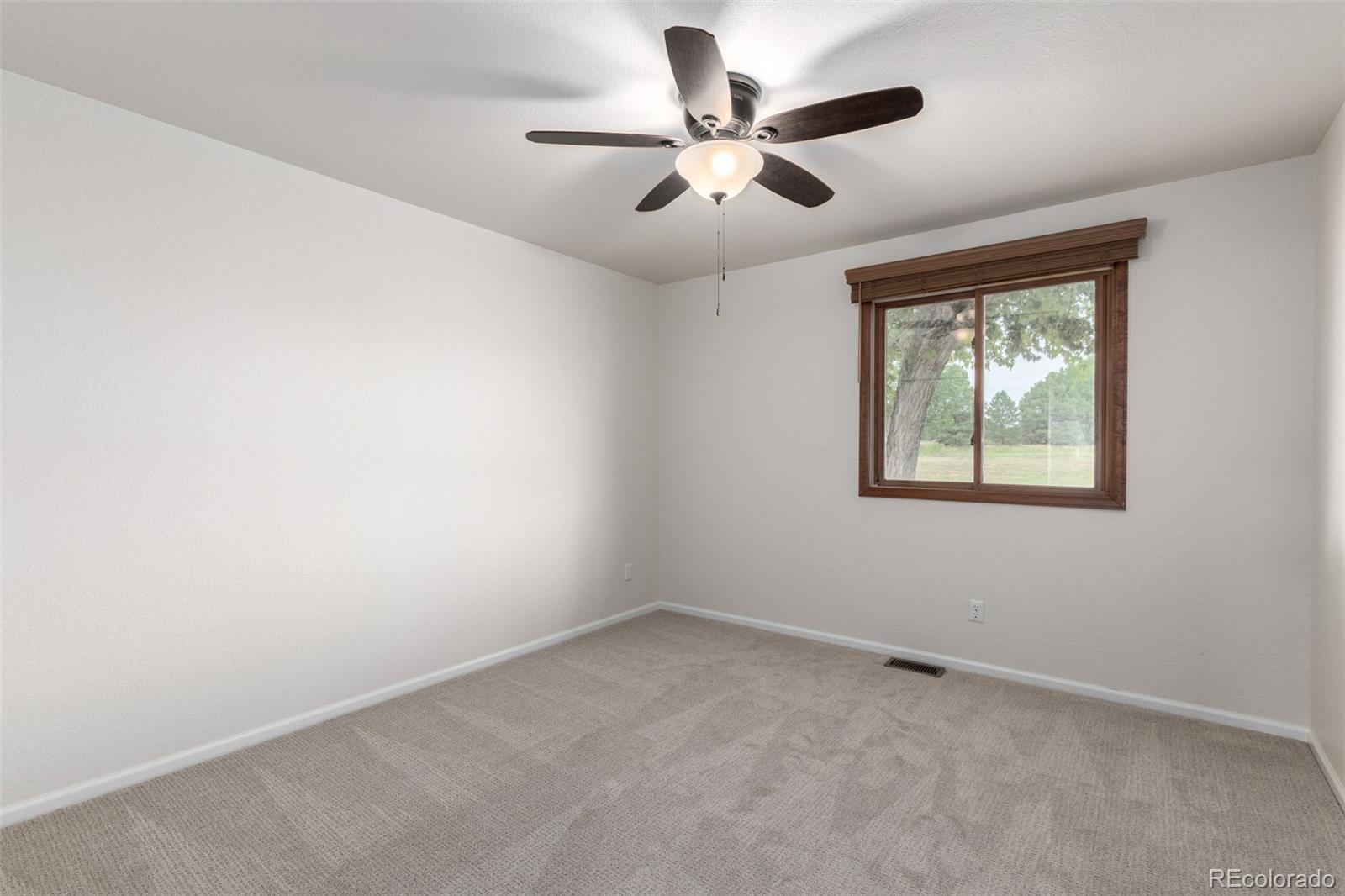 MLS Image #13 for 209 e chestnut street,windsor, Colorado