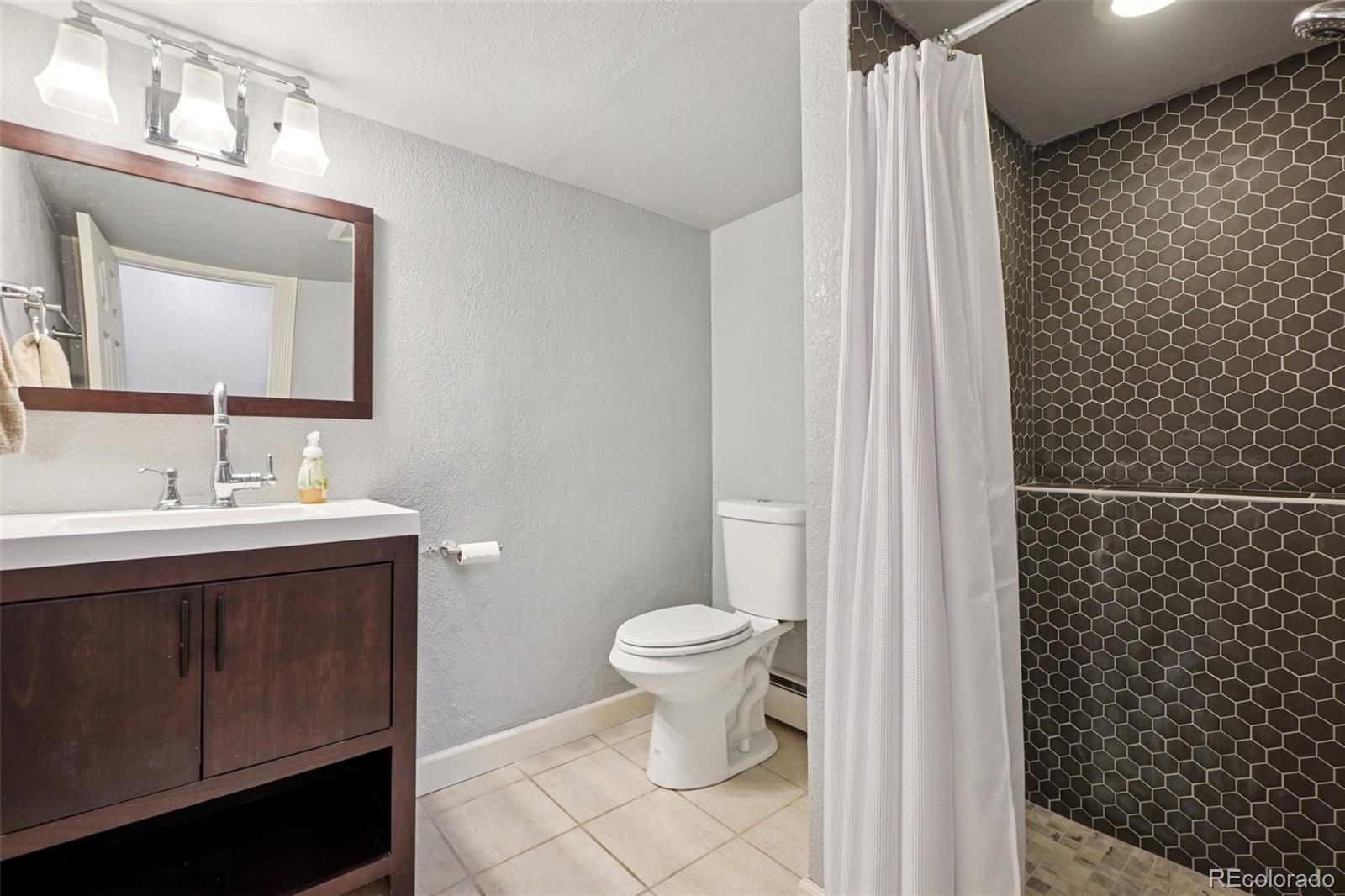MLS Image #13 for 11035 w 26th place,lakewood, Colorado