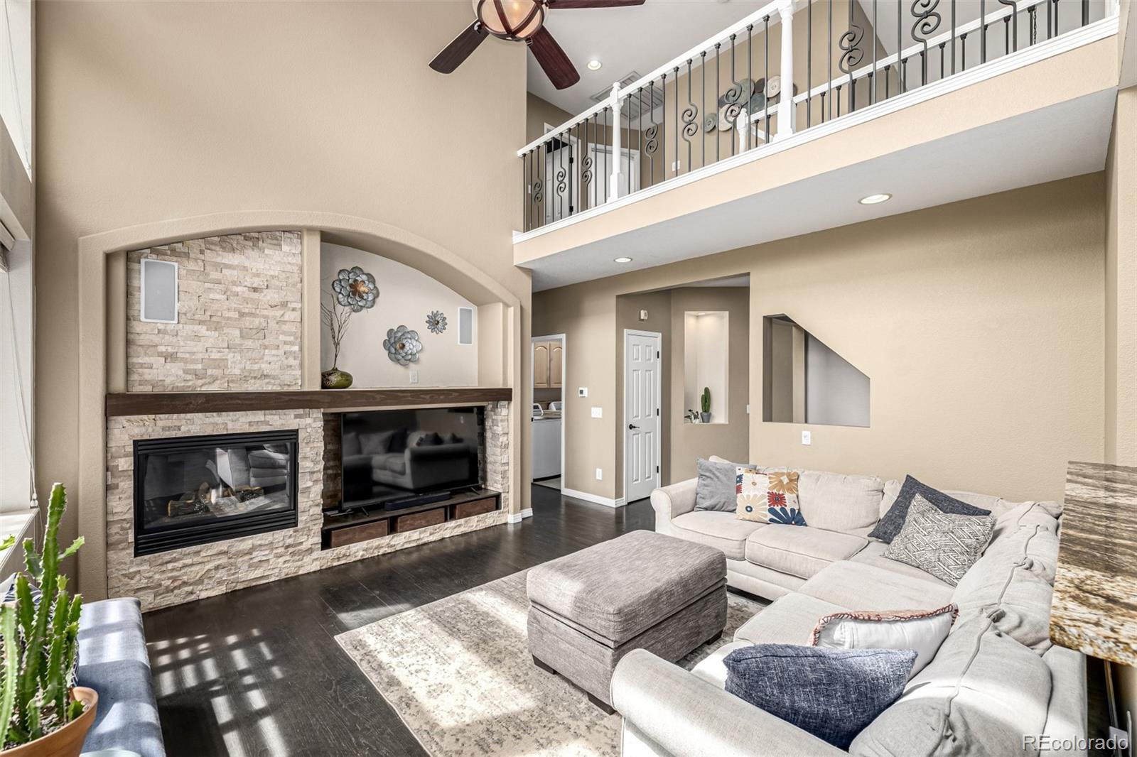 MLS Image #12 for 8410 s oak street,littleton, Colorado