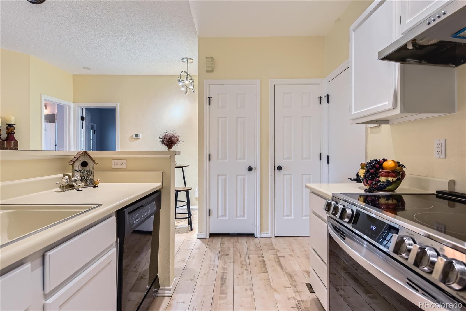 MLS Image #30 for 3040 w prentice avenue b,littleton, Colorado