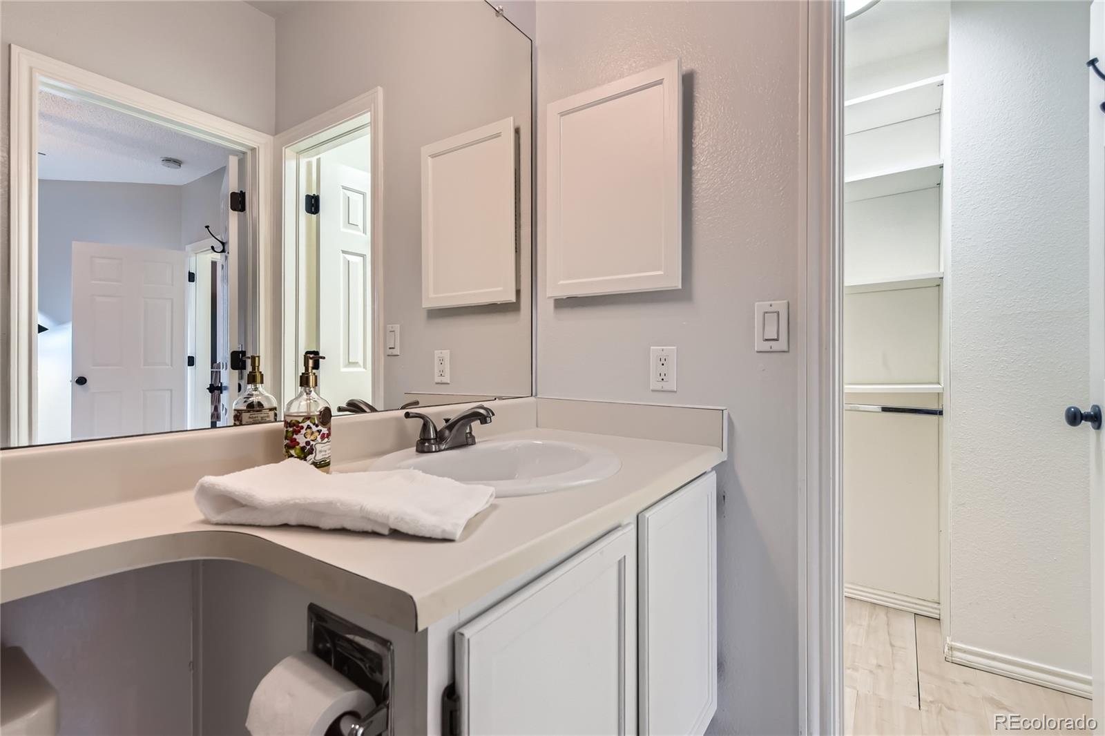 MLS Image #35 for 3040 w prentice avenue b,littleton, Colorado