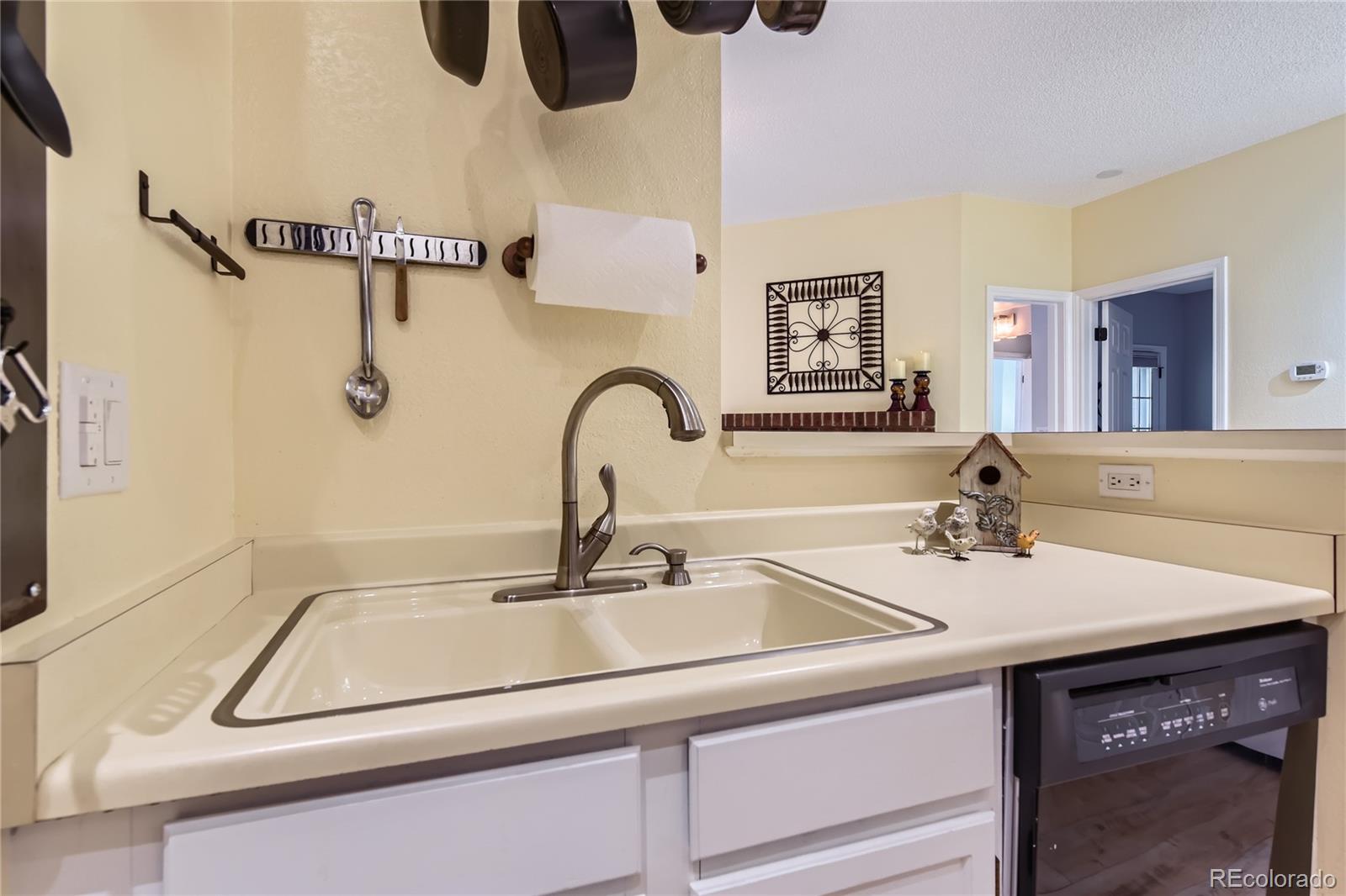 MLS Image #8 for 3040 w prentice avenue b,littleton, Colorado