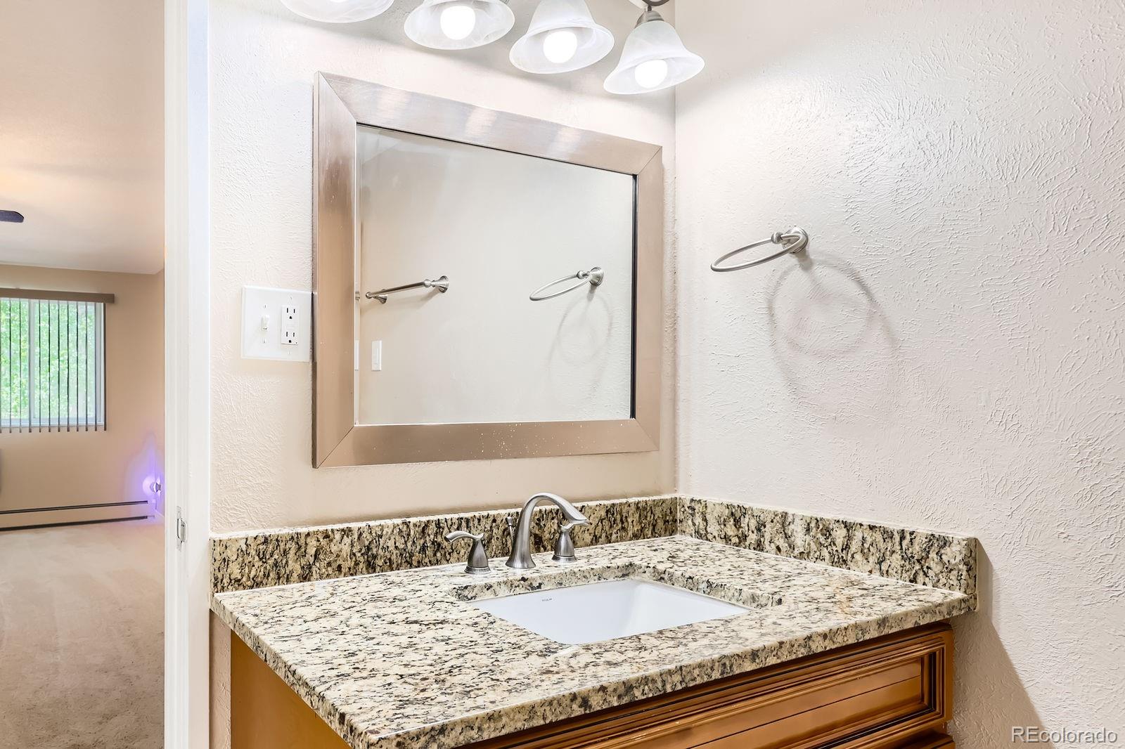 MLS Image #19 for 350 s clinton street,denver, Colorado