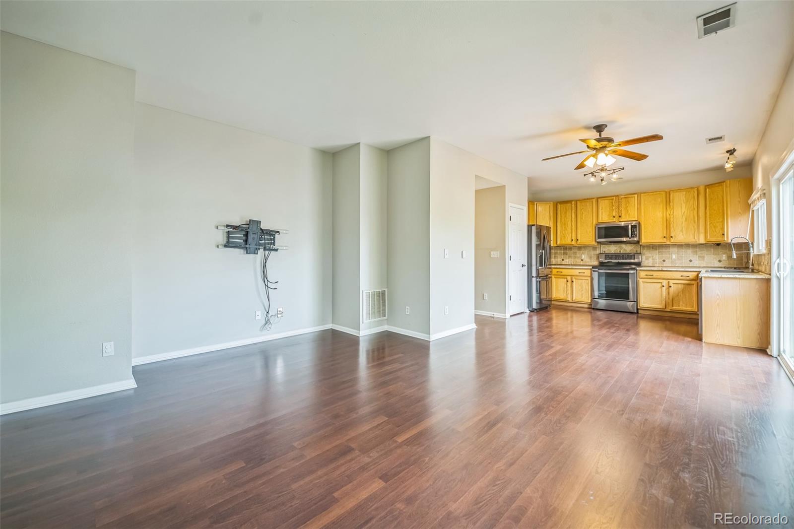 MLS Image #7 for 2446 s gibralter way,aurora, Colorado