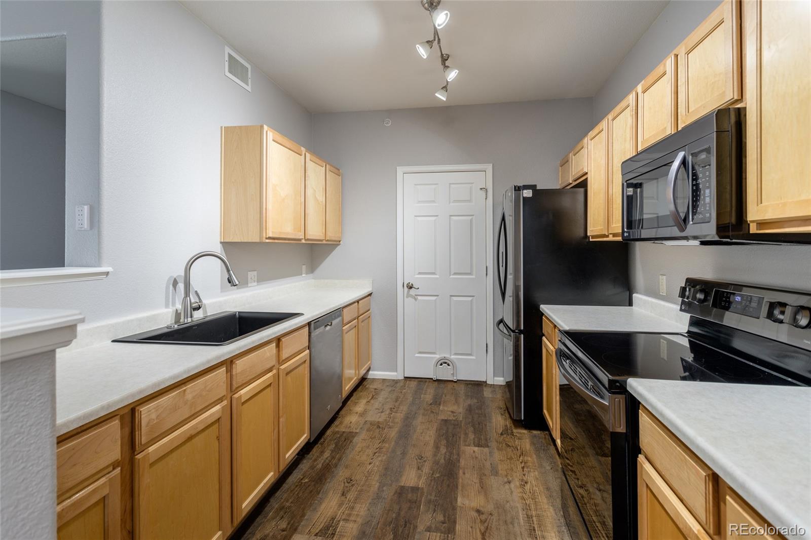 MLS Image #7 for 4451 s ammons street,littleton, Colorado