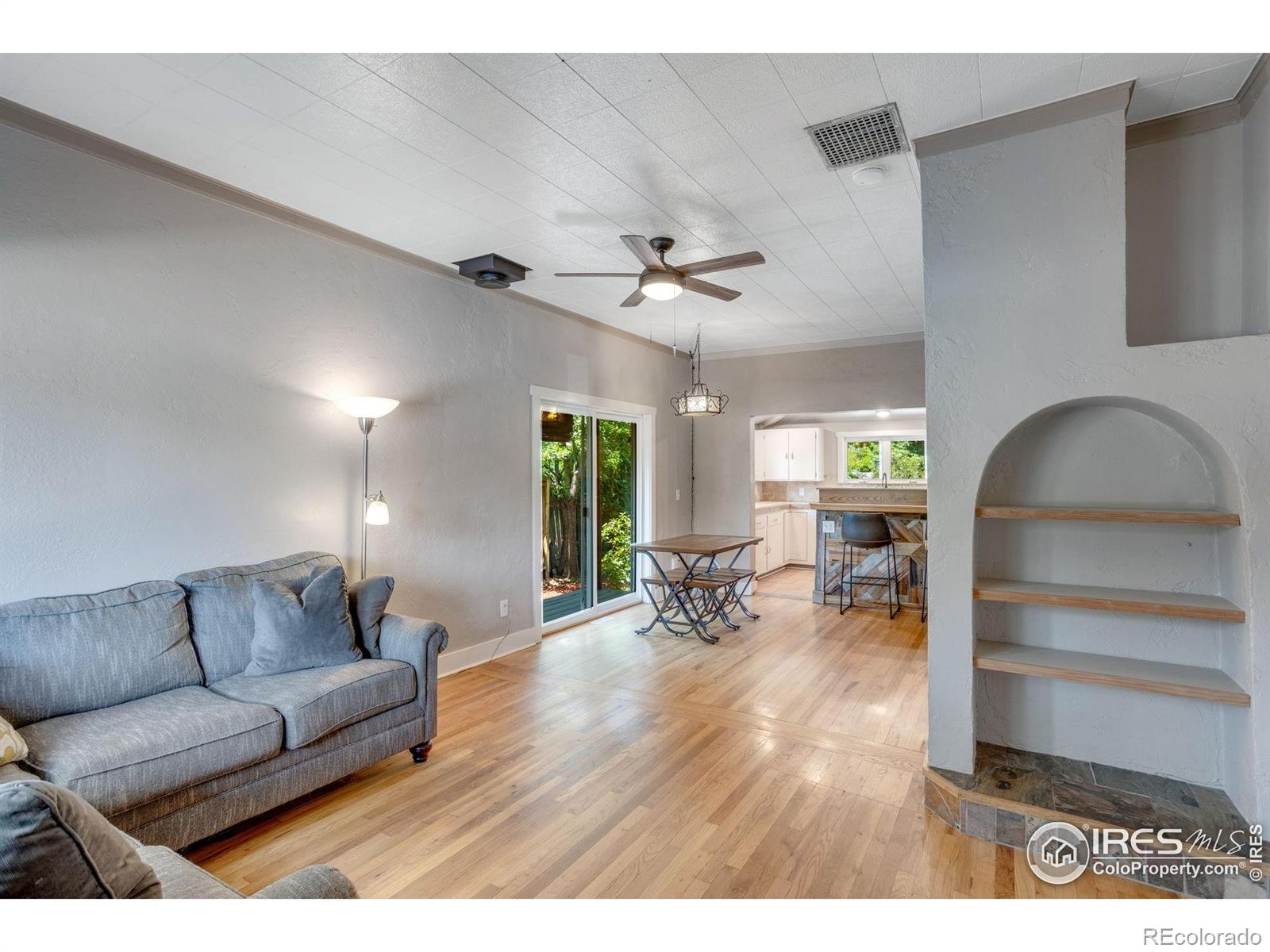 MLS Image #4 for 533 w 3rd street,loveland, Colorado