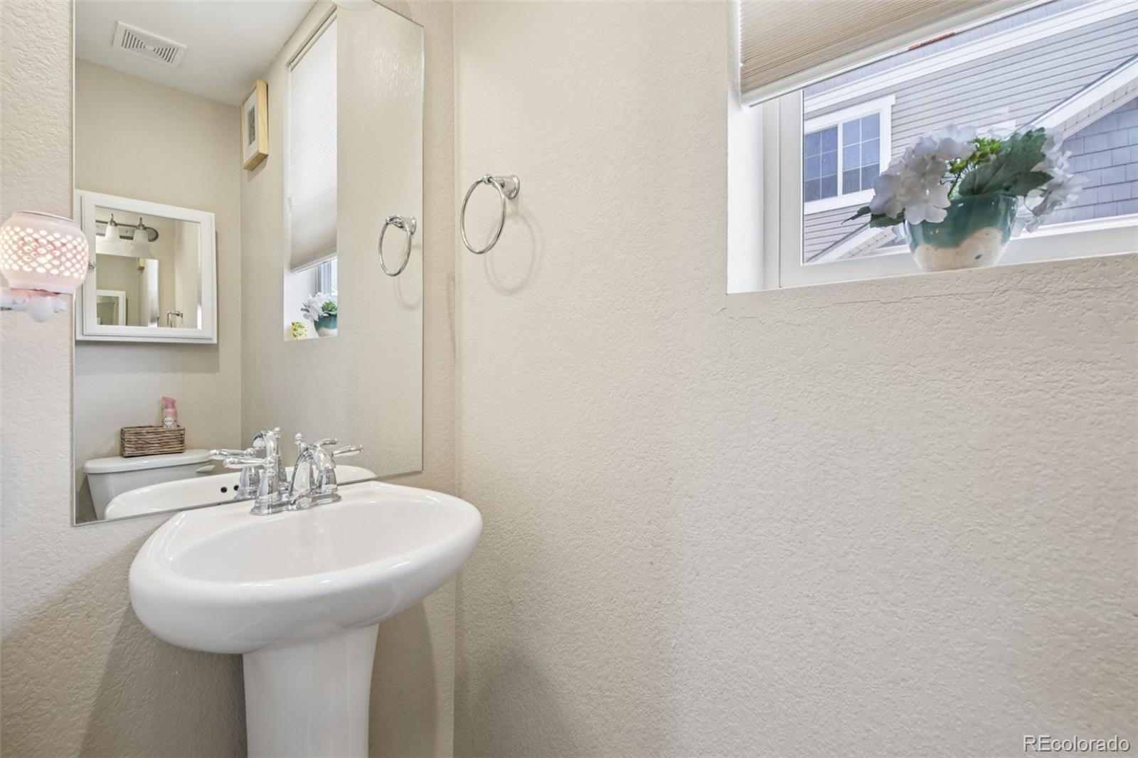 MLS Image #9 for 10589  worchester drive,commerce city, Colorado