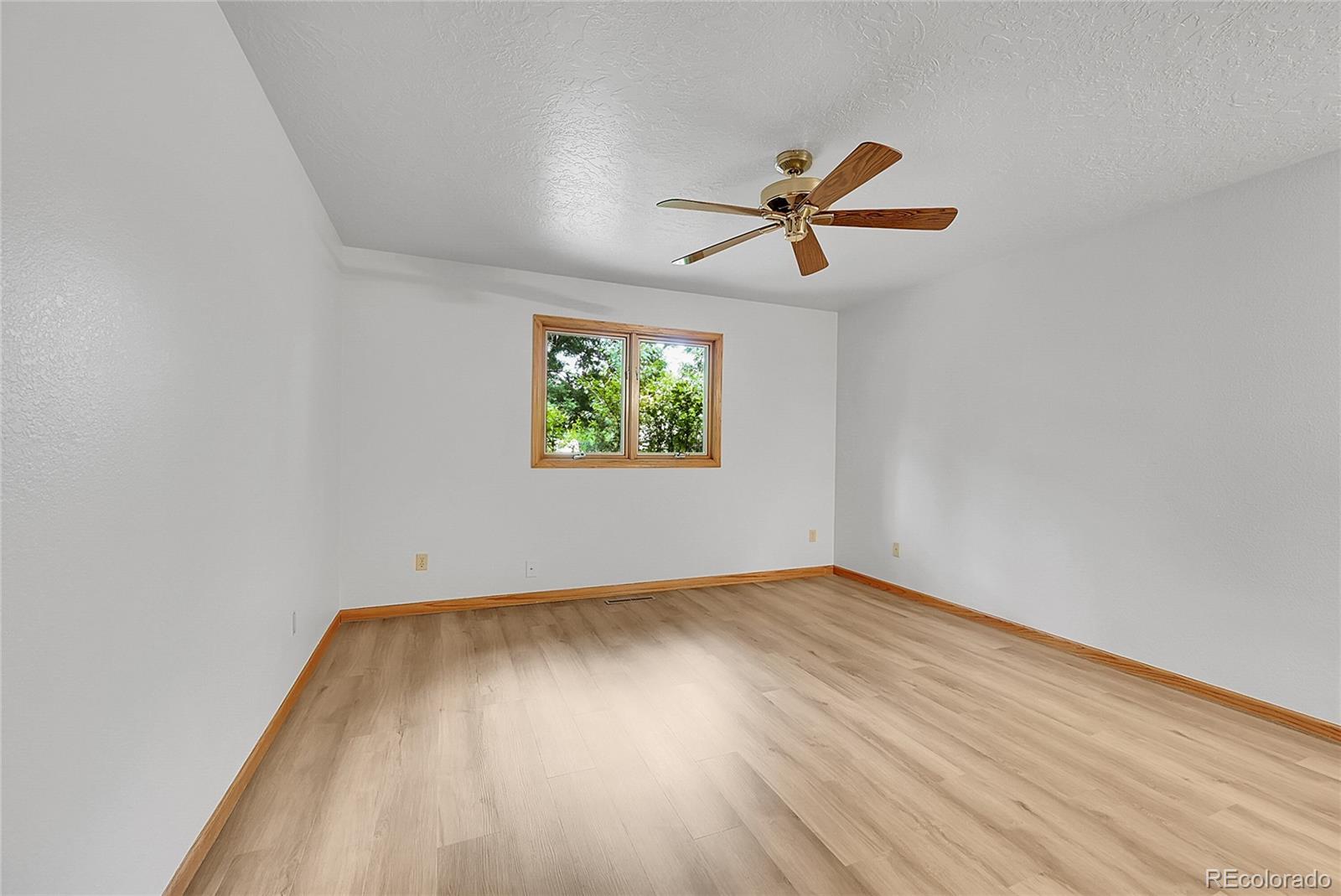 MLS Image #15 for 1106  patricia drive,loveland, Colorado