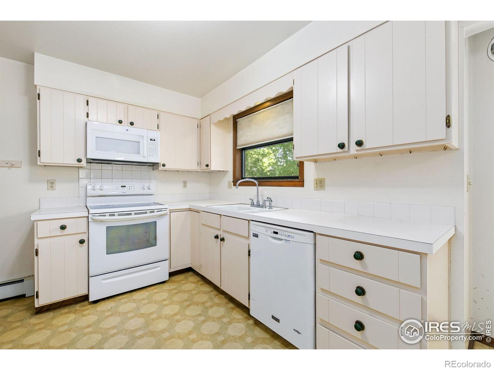 MLS Image #9 for 2940  rocky mountain court,fort collins, Colorado