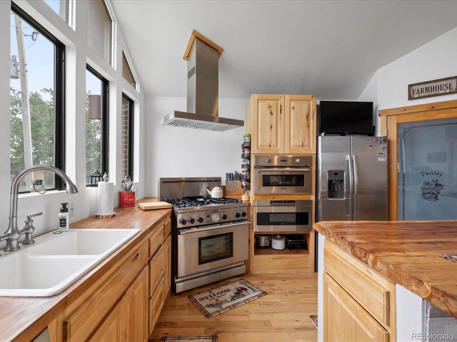 MLS Image #21 for 16535 w 79th drive,arvada, Colorado