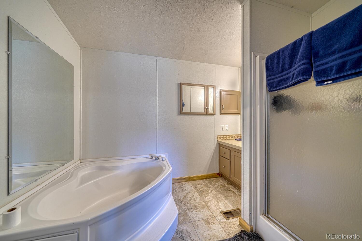 MLS Image #14 for 735  fox creek drive,coaldale, Colorado