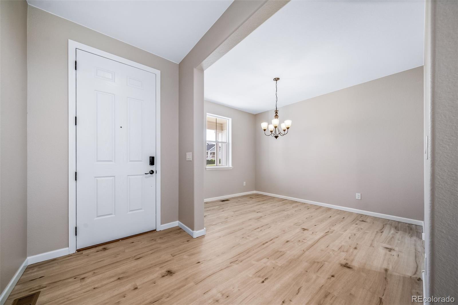 MLS Image #4 for 42400  forest oaks drive,elizabeth, Colorado