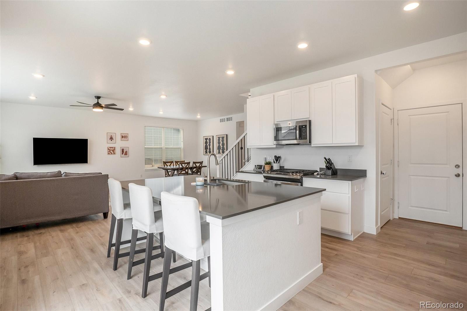 MLS Image #7 for 14818  dahlia street,thornton, Colorado