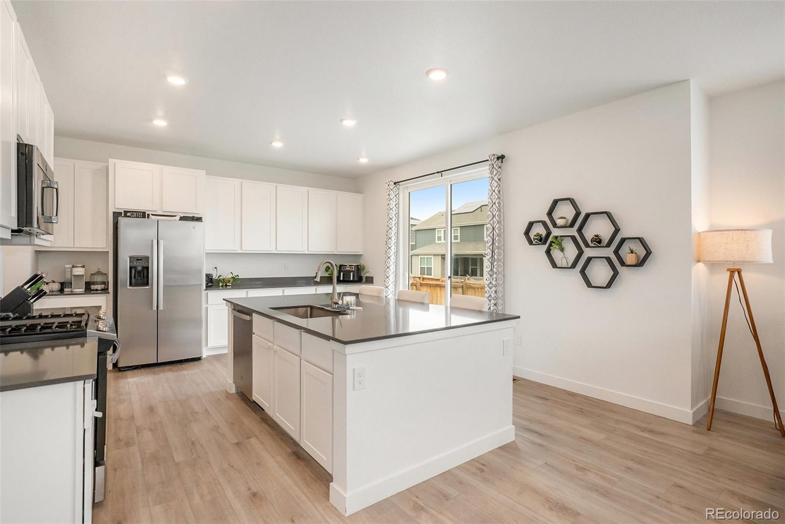 MLS Image #8 for 14818  dahlia street,thornton, Colorado