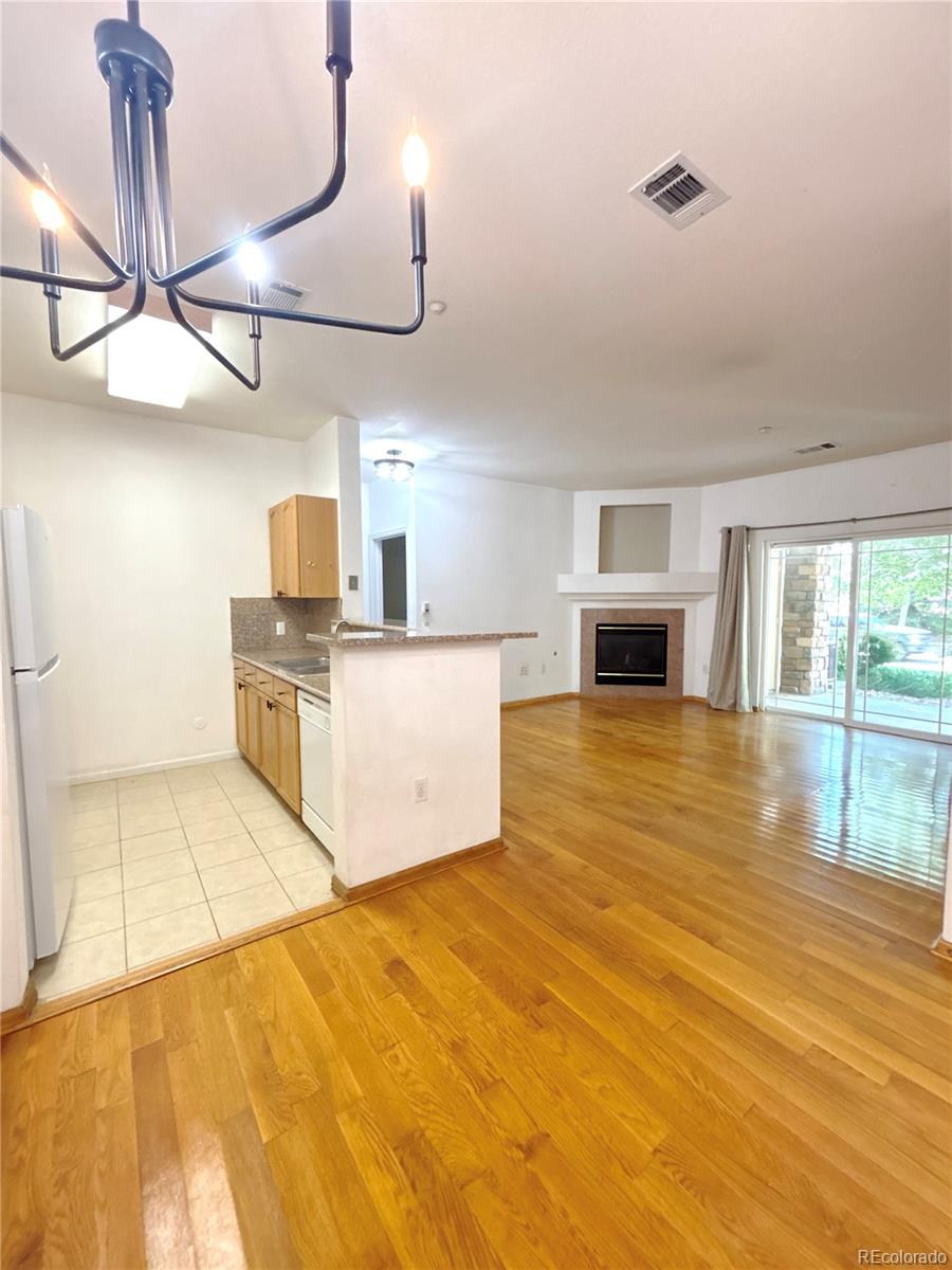 MLS Image #5 for 8338 s independence circle 104,littleton, Colorado