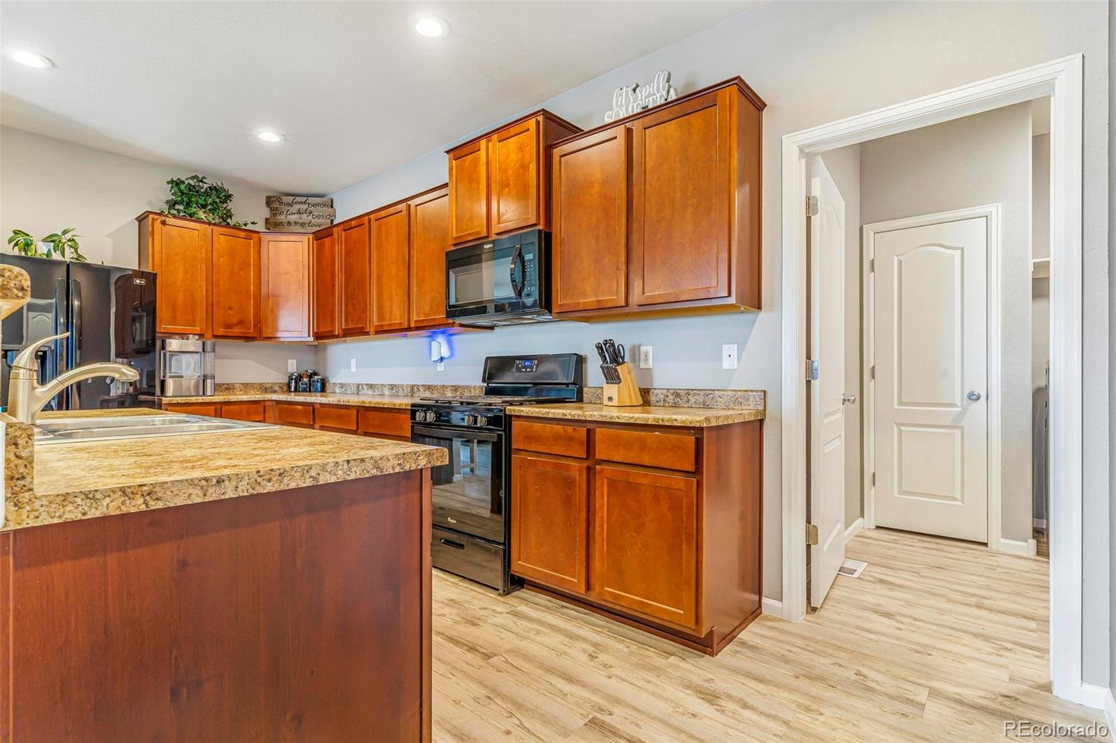 MLS Image #11 for 581  park boulevard,brighton, Colorado