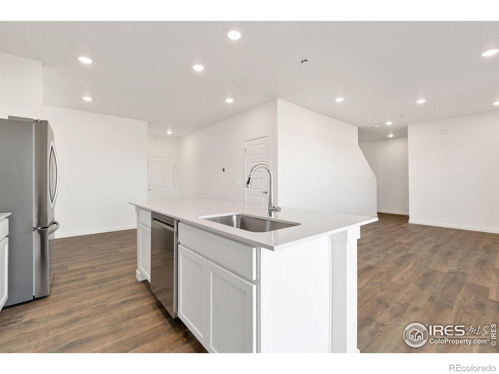 MLS Image #2 for 3178  buffalo grass lane,wellington, Colorado