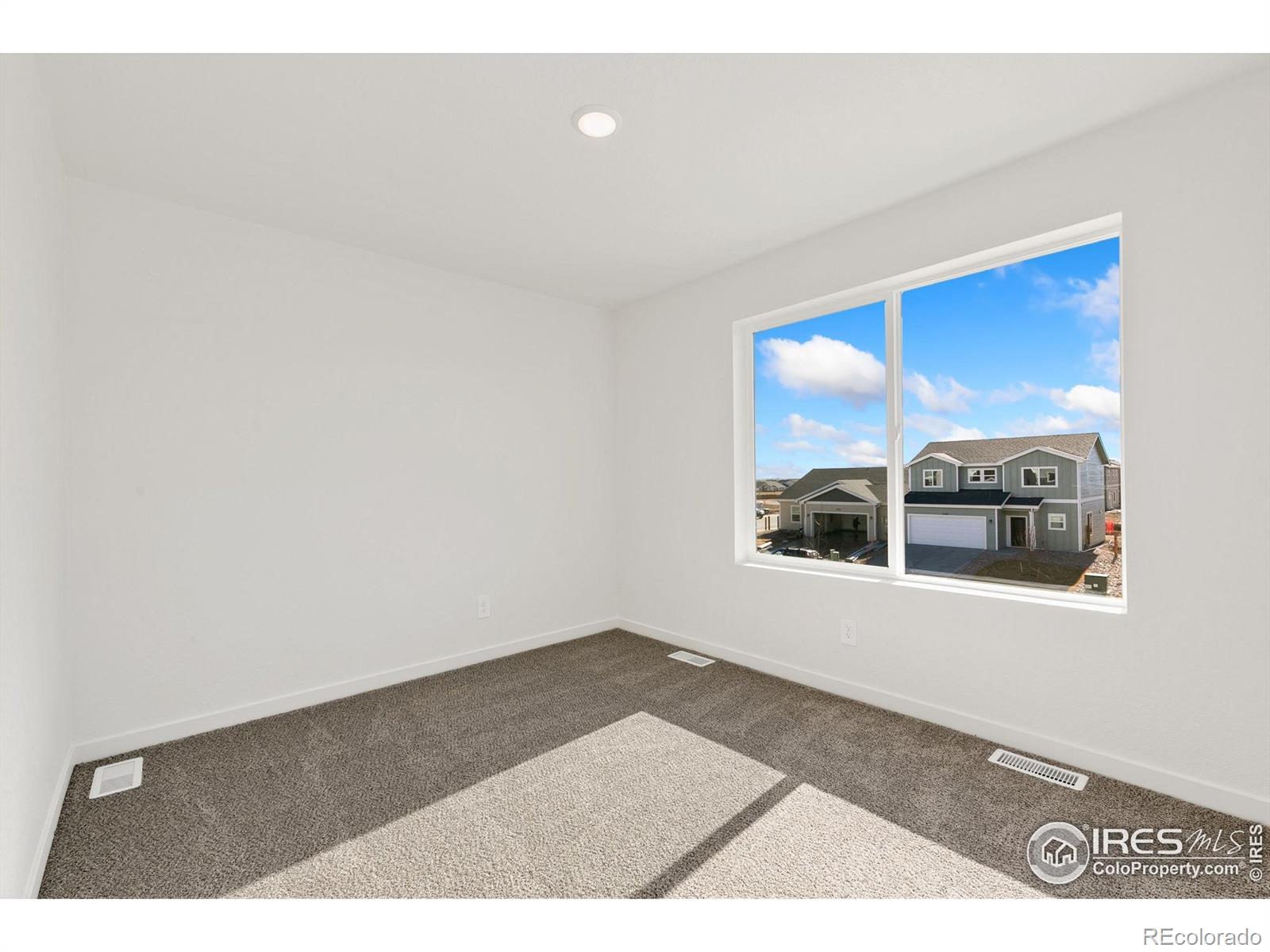 MLS Image #8 for 3178  buffalo grass lane,wellington, Colorado