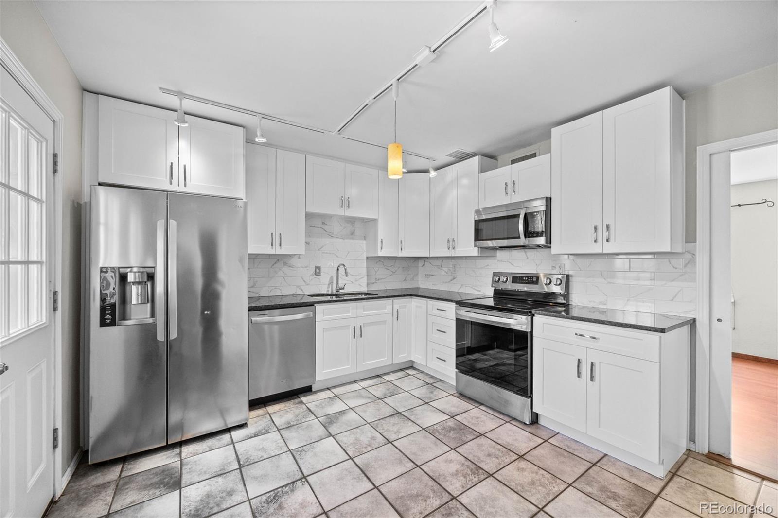 MLS Image #6 for 707  uvalda street,aurora, Colorado