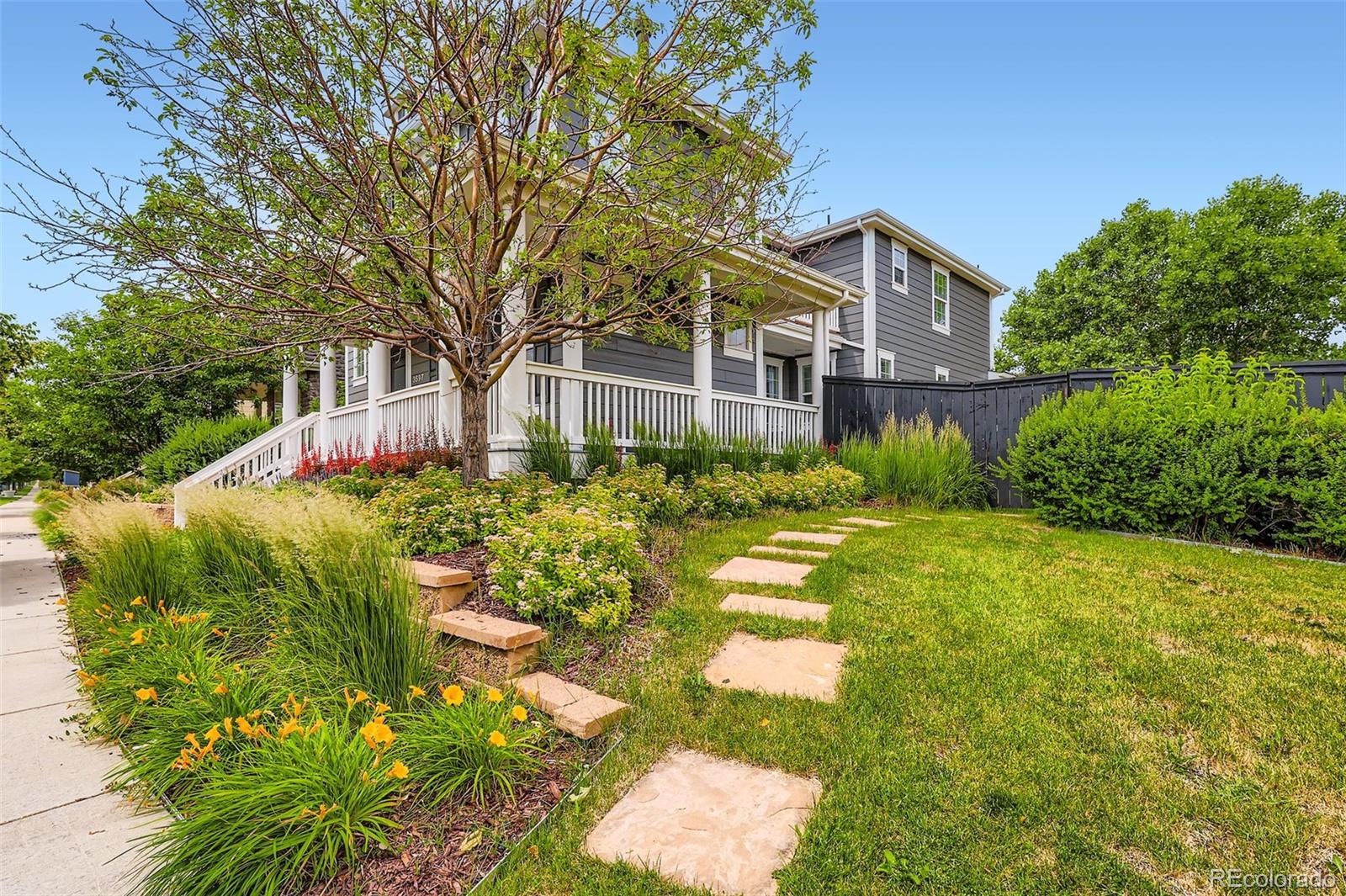 MLS Image #2 for 3597  xanthia street,denver, Colorado