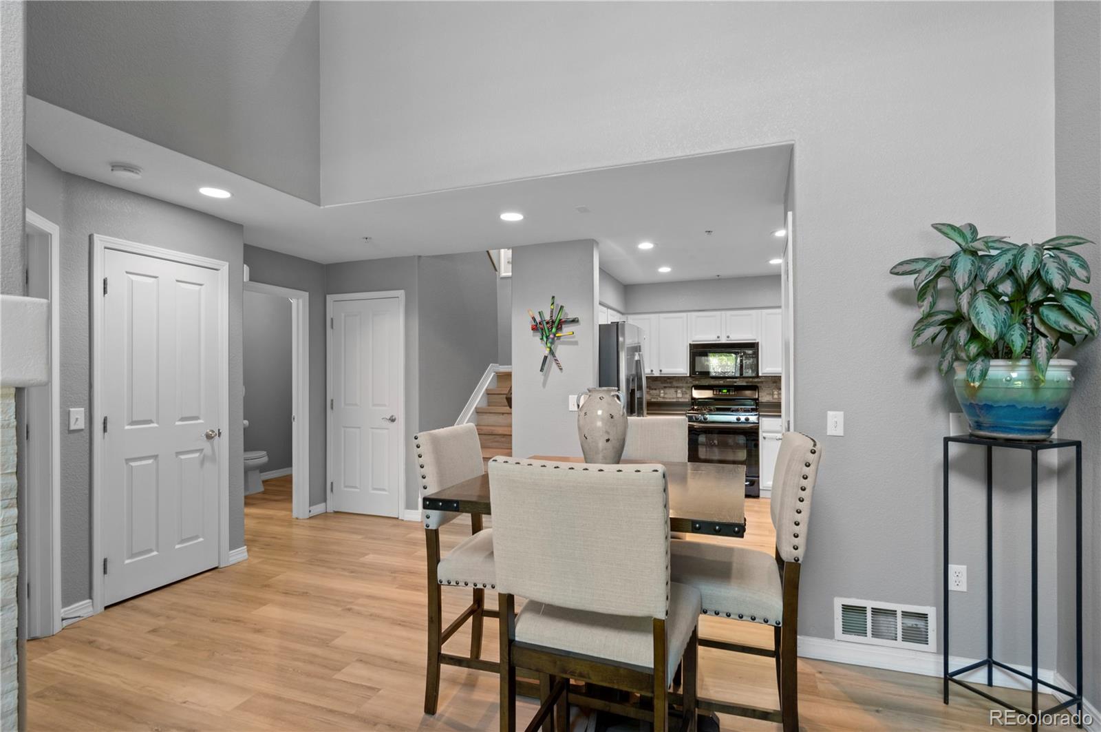 MLS Image #7 for 14300  waterside lane,broomfield, Colorado
