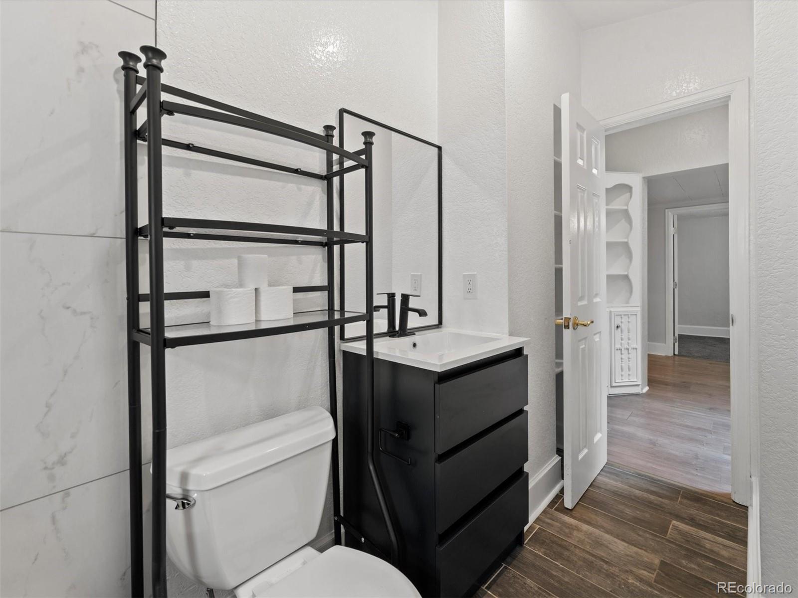 MLS Image #15 for 4232 s grant street,englewood, Colorado