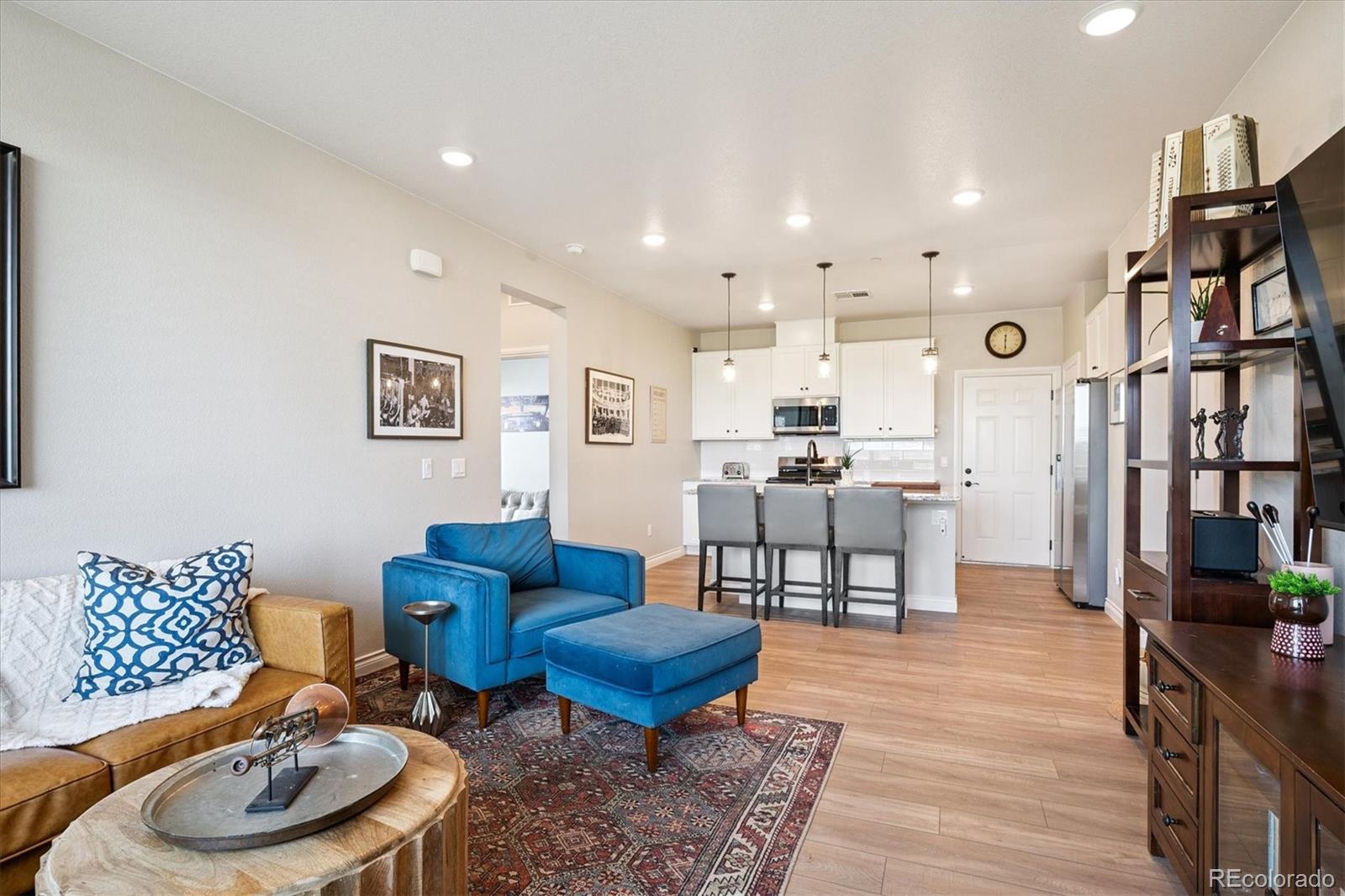 MLS Image #6 for 16860  askins loop 102,parker, Colorado