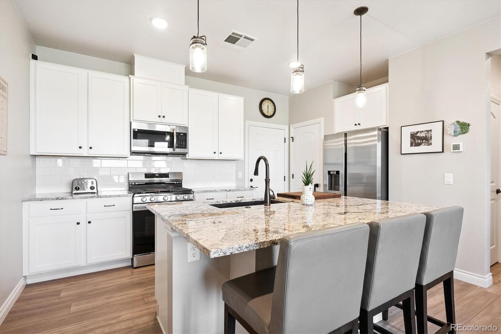 MLS Image #8 for 16860  askins loop 102,parker, Colorado