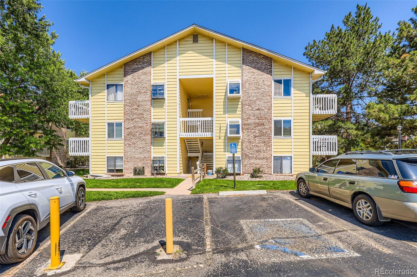 MLS Image #10 for 12512 e cornell avenue,aurora, Colorado