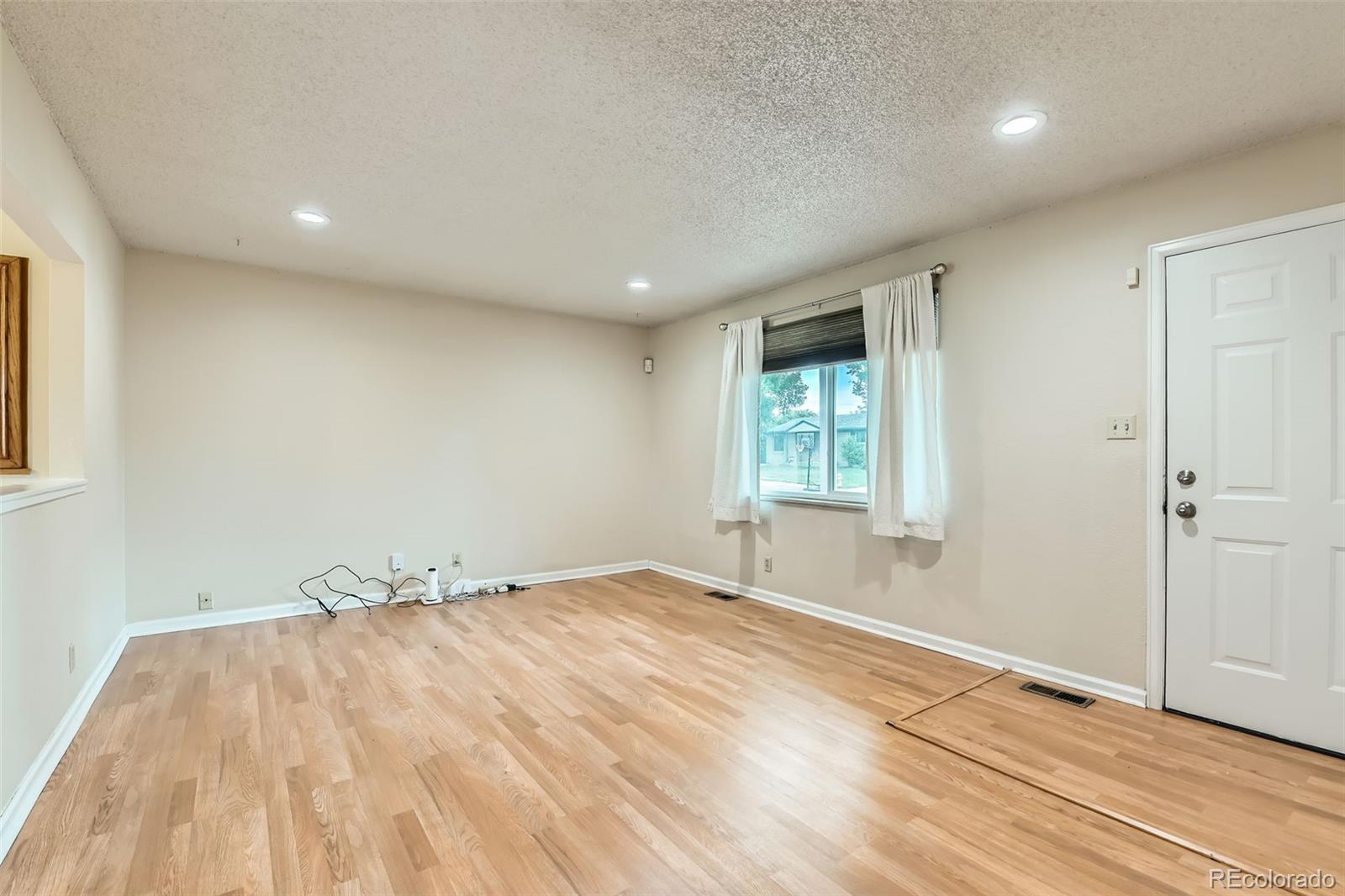 MLS Image #4 for 11891  gaylord way,northglenn, Colorado