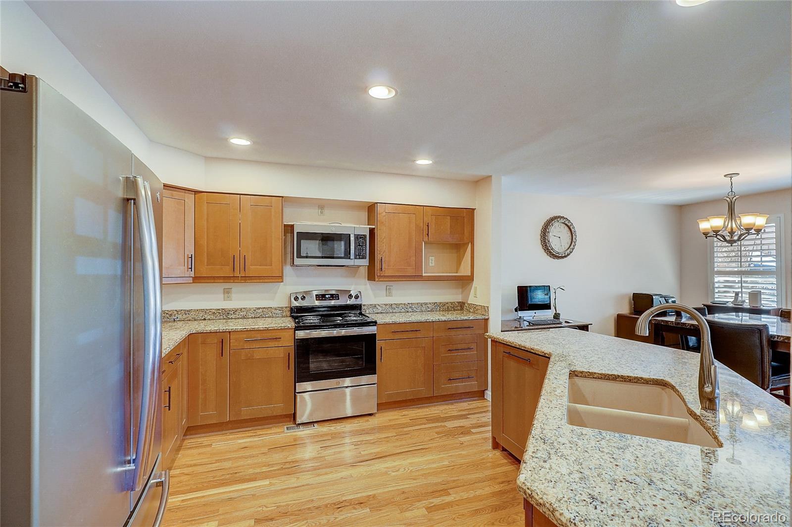 MLS Image #10 for 8754  mesquite row,lone tree, Colorado