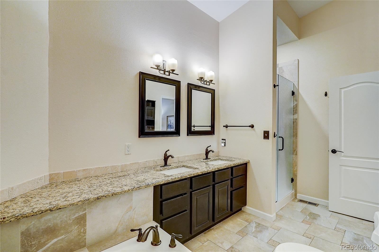 MLS Image #3 for 8754  mesquite row,lone tree, Colorado
