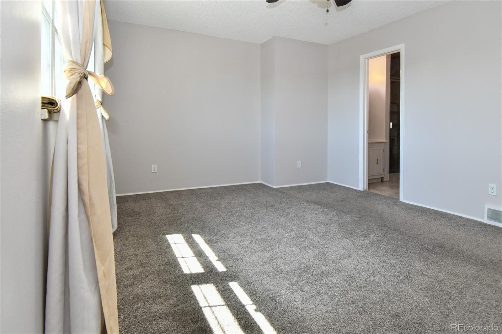 MLS Image #17 for 5719 s lowell boulevard,littleton, Colorado