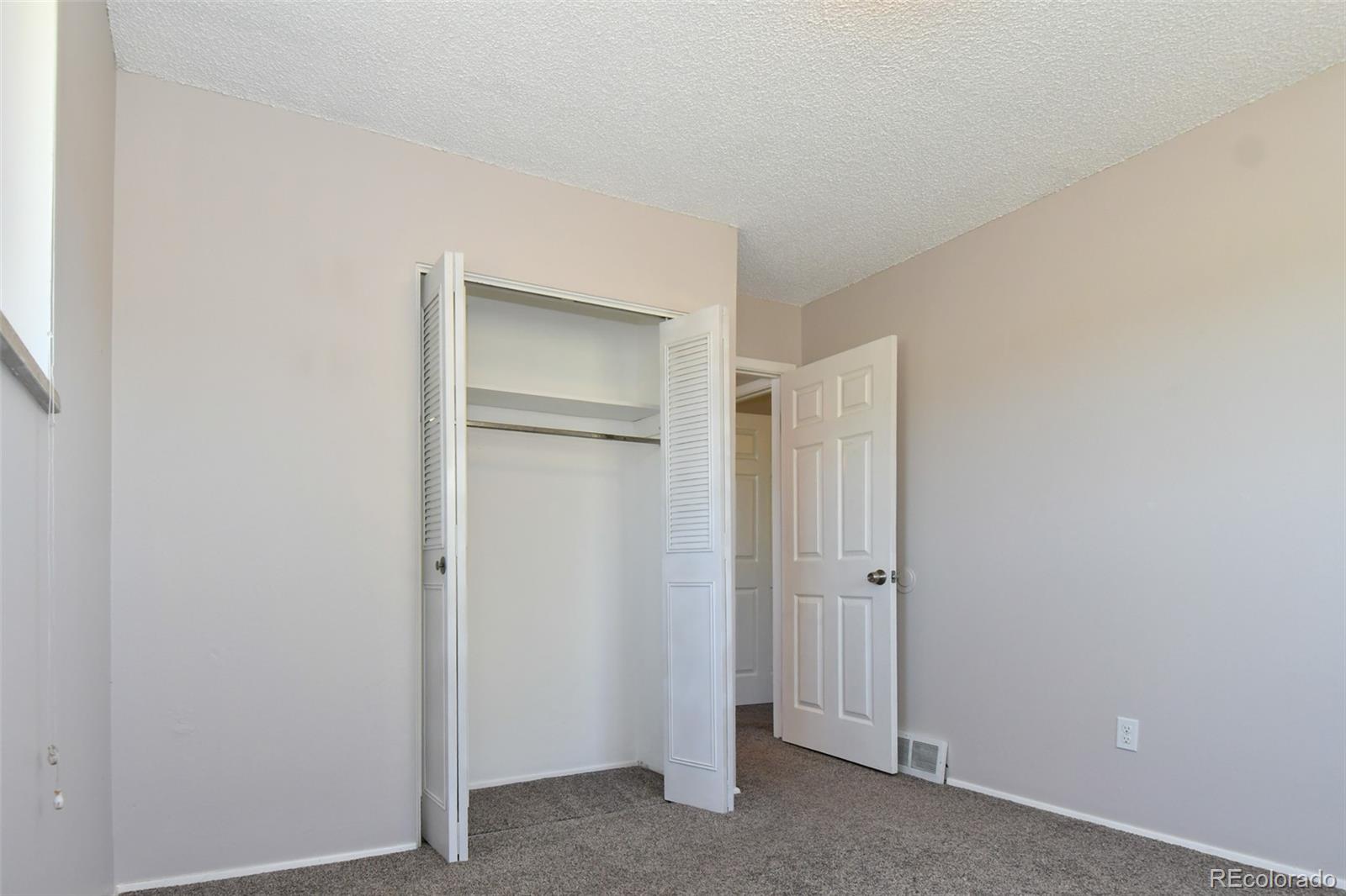 MLS Image #29 for 5719 s lowell boulevard,littleton, Colorado